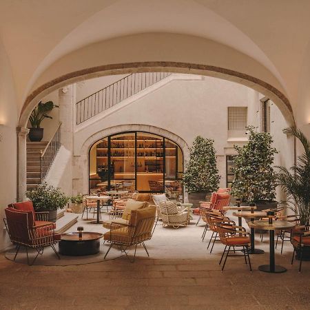 Hotel Palau Fugit Жерона Екстер'єр фото
