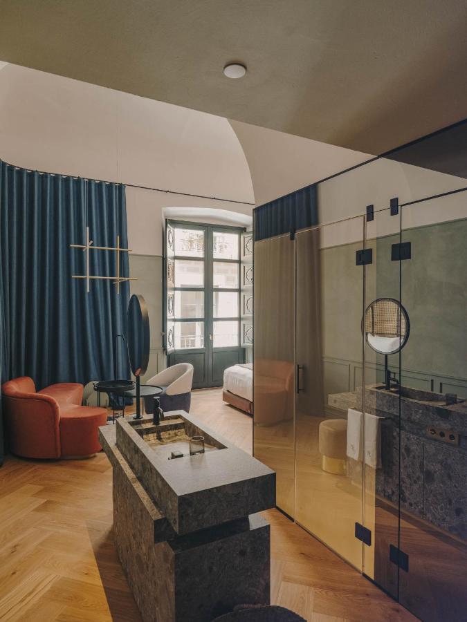 Hotel Palau Fugit Жерона Екстер'єр фото